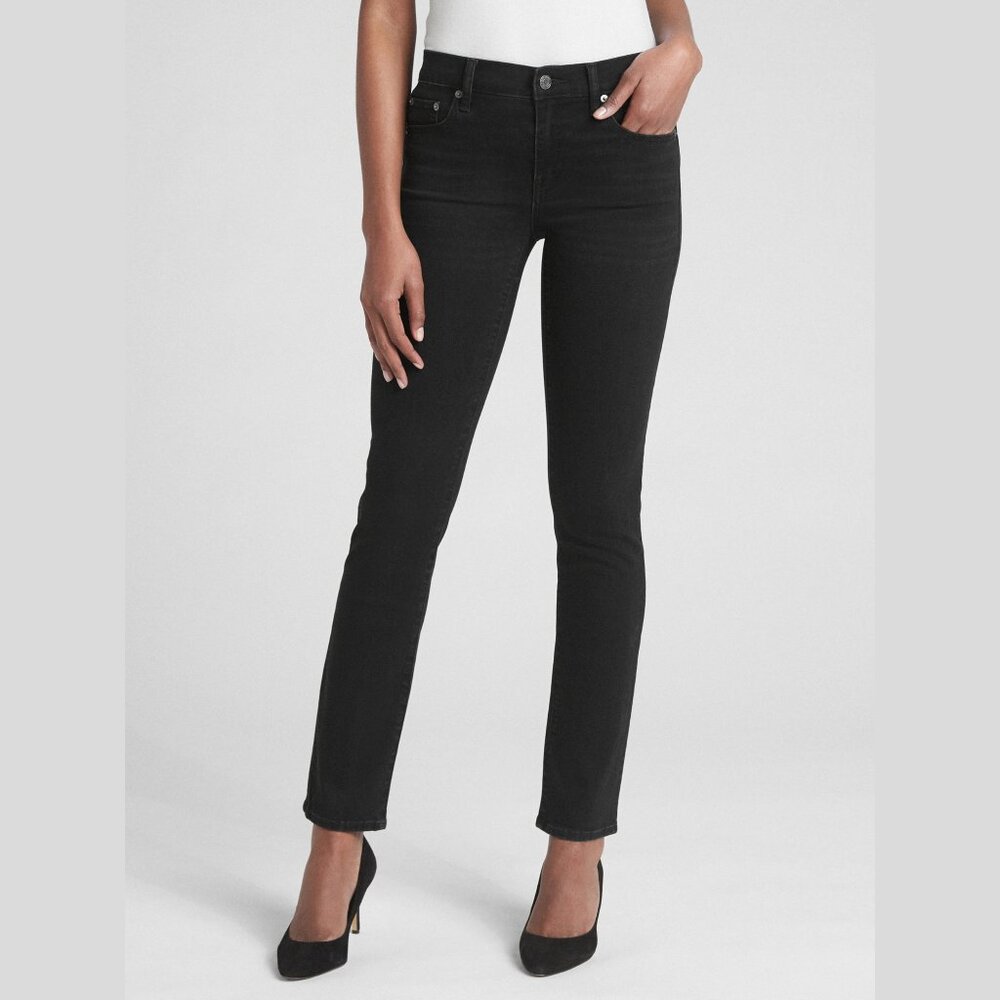 GAP Mid Rise Classic Straight Jeans Black 33 / 16 NWT
